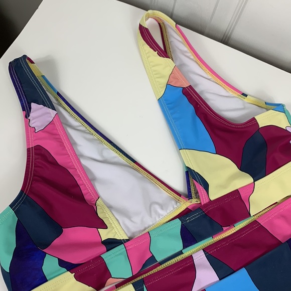 2 pc. Bikini multiple colored, size XL. Pull on top, high waisted bottoms. - Picture 6 of 8